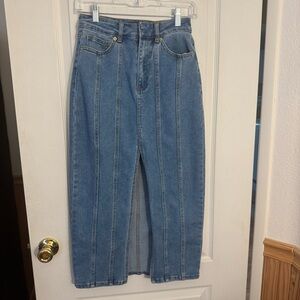 House of Harlow 1960 denim skirt